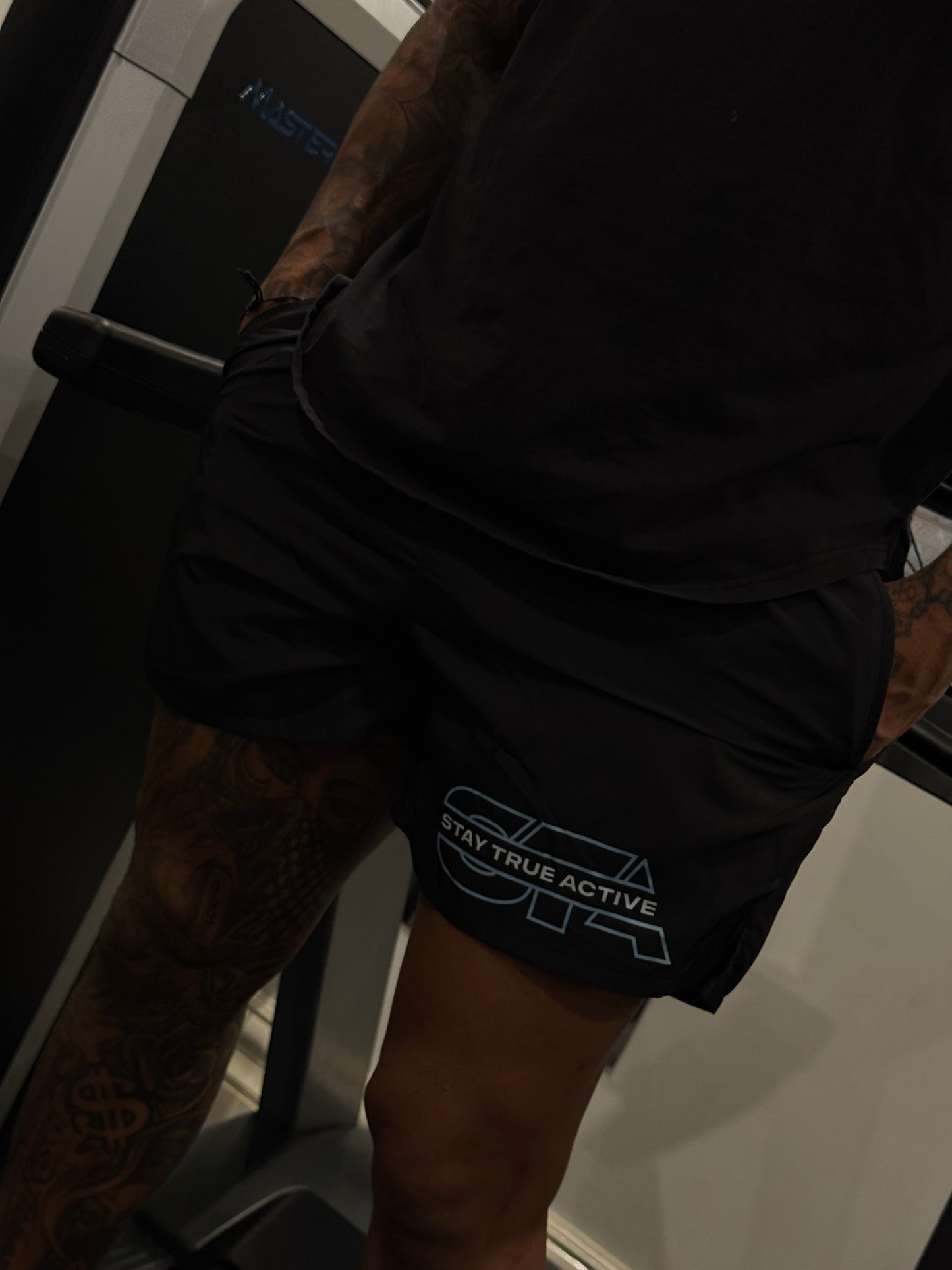 STA BLACK DRIFIT SHORTS